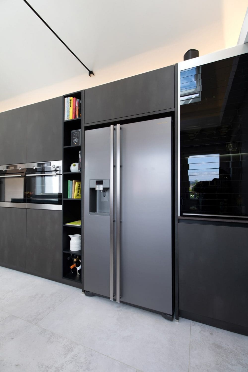 Schuller Targa Steel Kitchen Project in Old St Mellons - 01